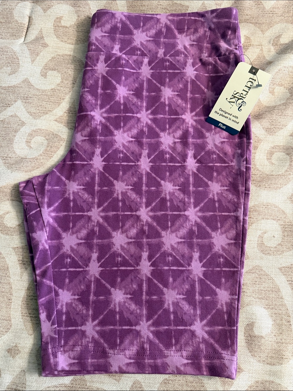 NWT 2 Pair of Terra Sky Women’s yoga shorts size 1X 16W/18W